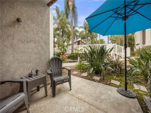 312  Molokai  , Placentia, CA