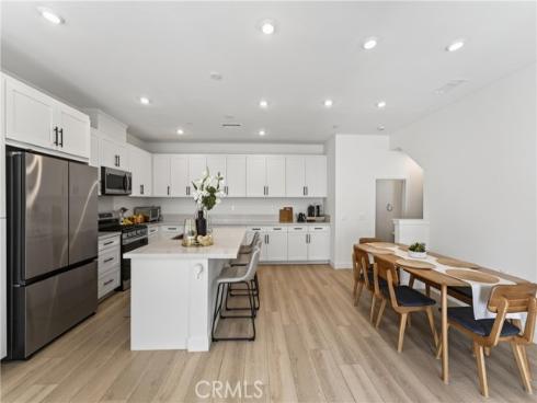 1572  Lima Way  6 , Placentia, CA