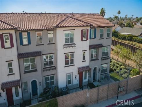 2425  Villena   Way, Placentia, CA