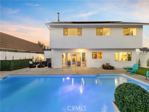 242  Garfield  , Placentia, CA