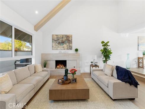 242  Garfield  , Placentia, CA