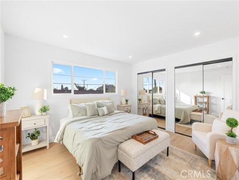 242  Garfield  , Placentia, CA