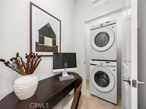 1964 Via De La Luna , Placentia, CA