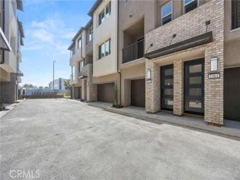 1964 Via De La Luna , Placentia, CA