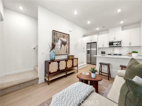 1964 Via De La Luna , Placentia, CA