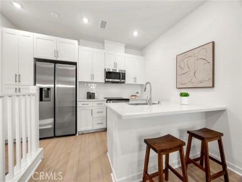 1964 Via De La Luna , Placentia, CA