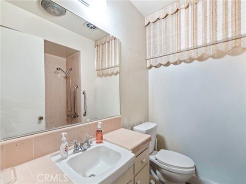 220 E Madison  , Placentia, CA