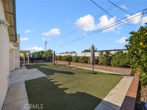 5121  Cedarlawn  , Placentia, CA