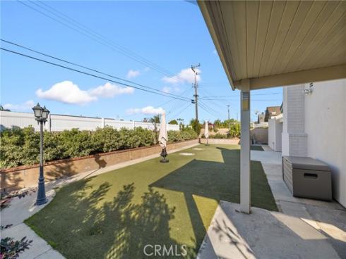 5121  Cedarlawn  , Placentia, CA