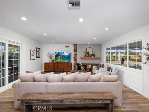 5121  Cedarlawn  , Placentia, CA