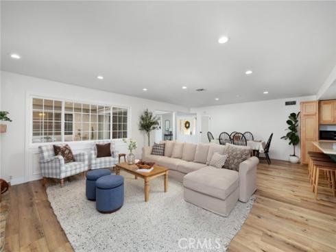 5121  Cedarlawn  , Placentia, CA