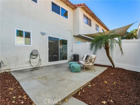 568  El Cabrillo  , Placentia, CA