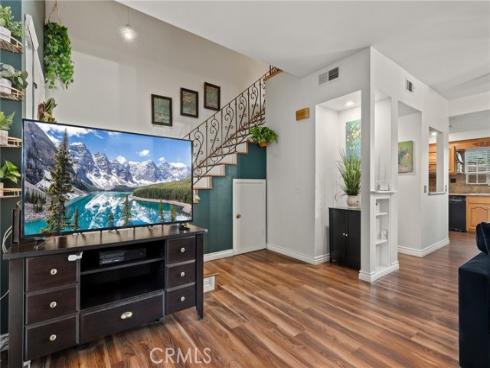 337 E Chapman , Placentia, CA