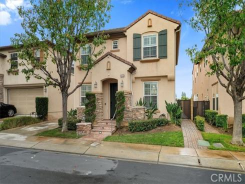 1830 E Buchanan , Placentia, CA