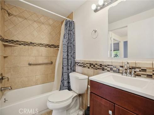 338  Molokai  , Placentia, CA