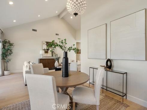 301  Bagnall  , Placentia, CA