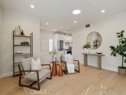 301  Bagnall  , Placentia, CA