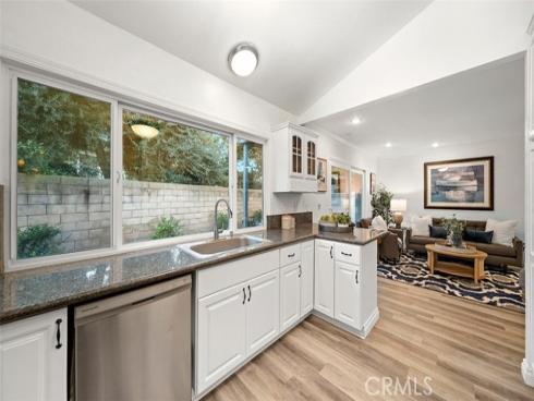 159  Los Alamitos  , Placentia, CA