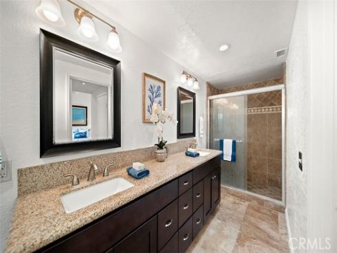 159  Los Alamitos  , Placentia, CA