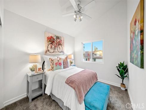 159  Los Alamitos  , Placentia, CA