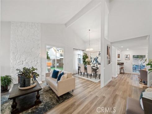 159  Los Alamitos  , Placentia, CA