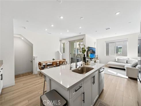 1572  Lima Way  6 , Placentia, CA