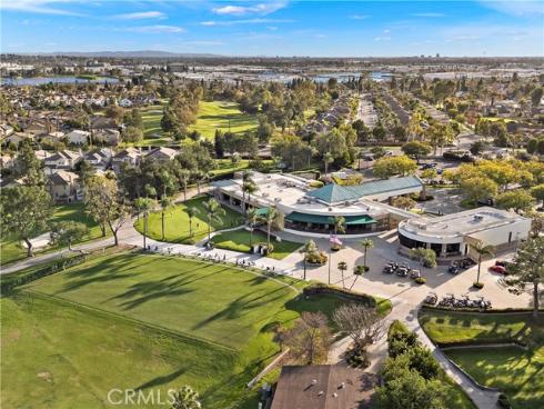 1050  Holt  , Placentia, CA