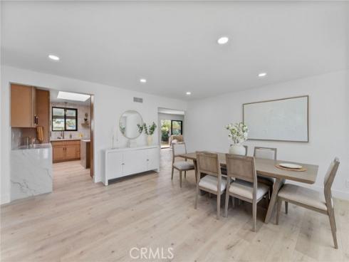 1248  Carlsbad  , Placentia, CA