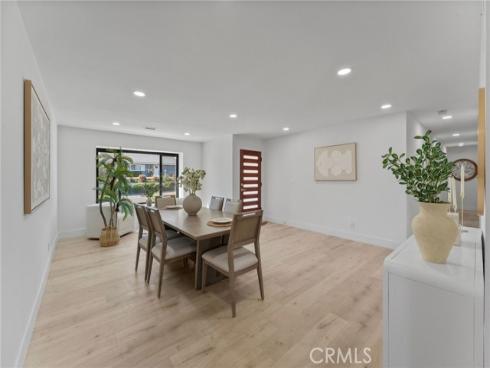 1248  Carlsbad  , Placentia, CA