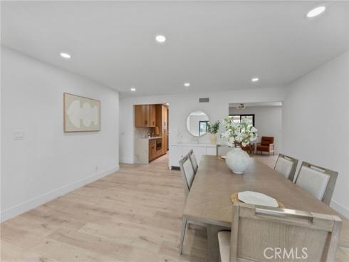 1248  Carlsbad  , Placentia, CA