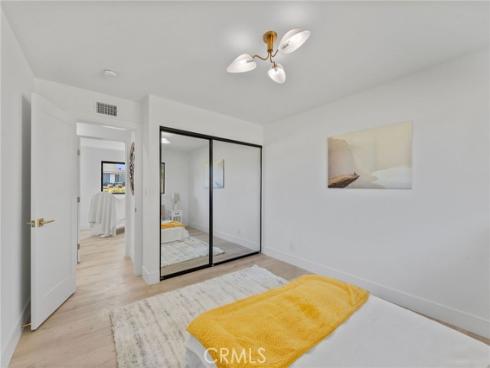 1248  Carlsbad  , Placentia, CA