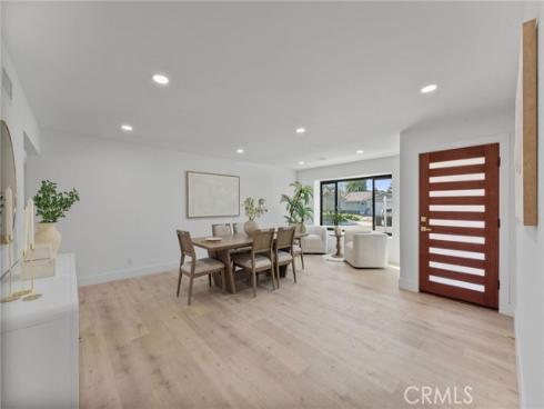 1248  Carlsbad  , Placentia, CA