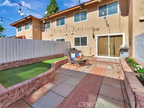 2067  Bay Meadows   Drive, Placentia, CA