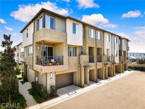 1582 Topeka Ave Unit 3