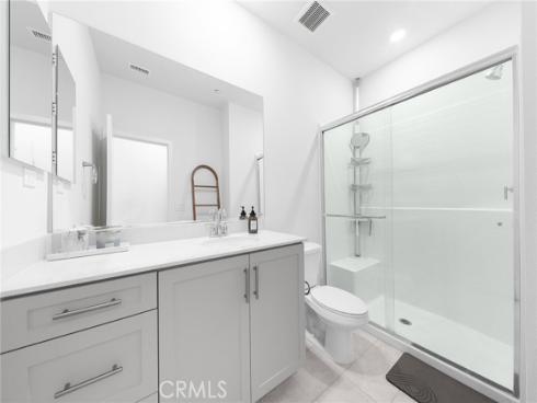 1582  Topeka Ave Unit 3  , Placentia, CA