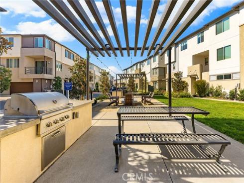 1582  Topeka Ave Unit 3  , Placentia, CA