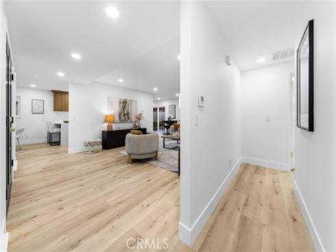 1714  Kingston  , Placentia, CA