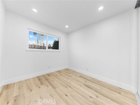 1714  Kingston  , Placentia, CA