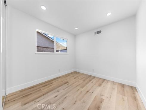 1714  Kingston  , Placentia, CA