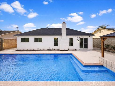 1714  Kingston  , Placentia, CA