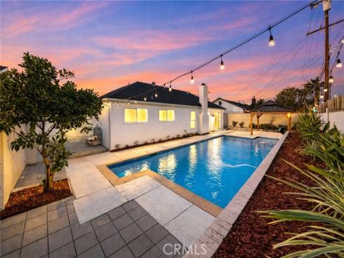 1714  Kingston  , Placentia, CA