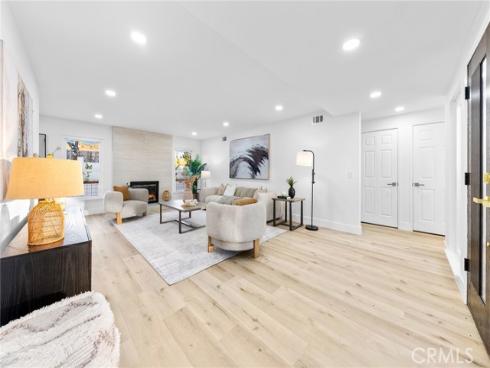 1714  Kingston  , Placentia, CA