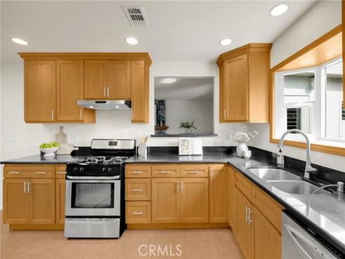 904  Aquamarine  , Placentia, CA