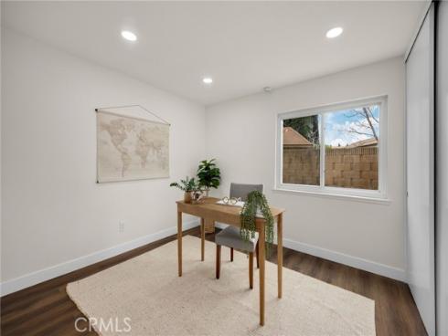 549  Fordham  , Placentia, CA