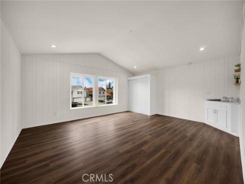 549  Fordham  , Placentia, CA