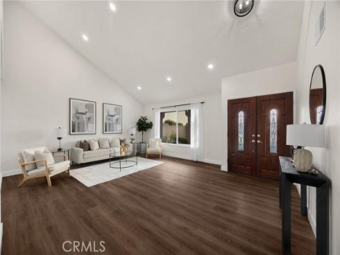 549  Fordham  , Placentia, CA