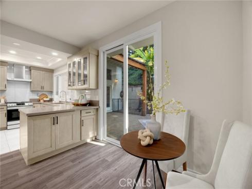 180  Horseshoe  , Placentia, CA