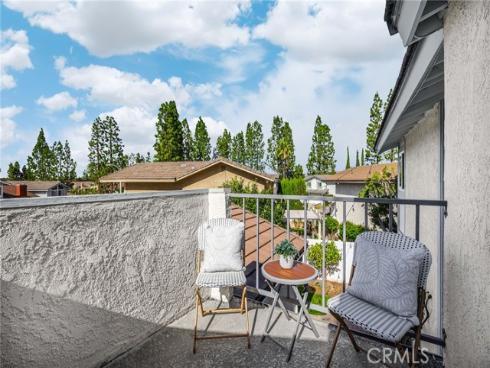 180  Horseshoe  , Placentia, CA