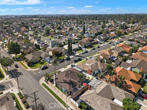 1355  Montevideo  , Placentia, CA