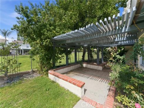 1000  Henrietta  , Placentia, CA